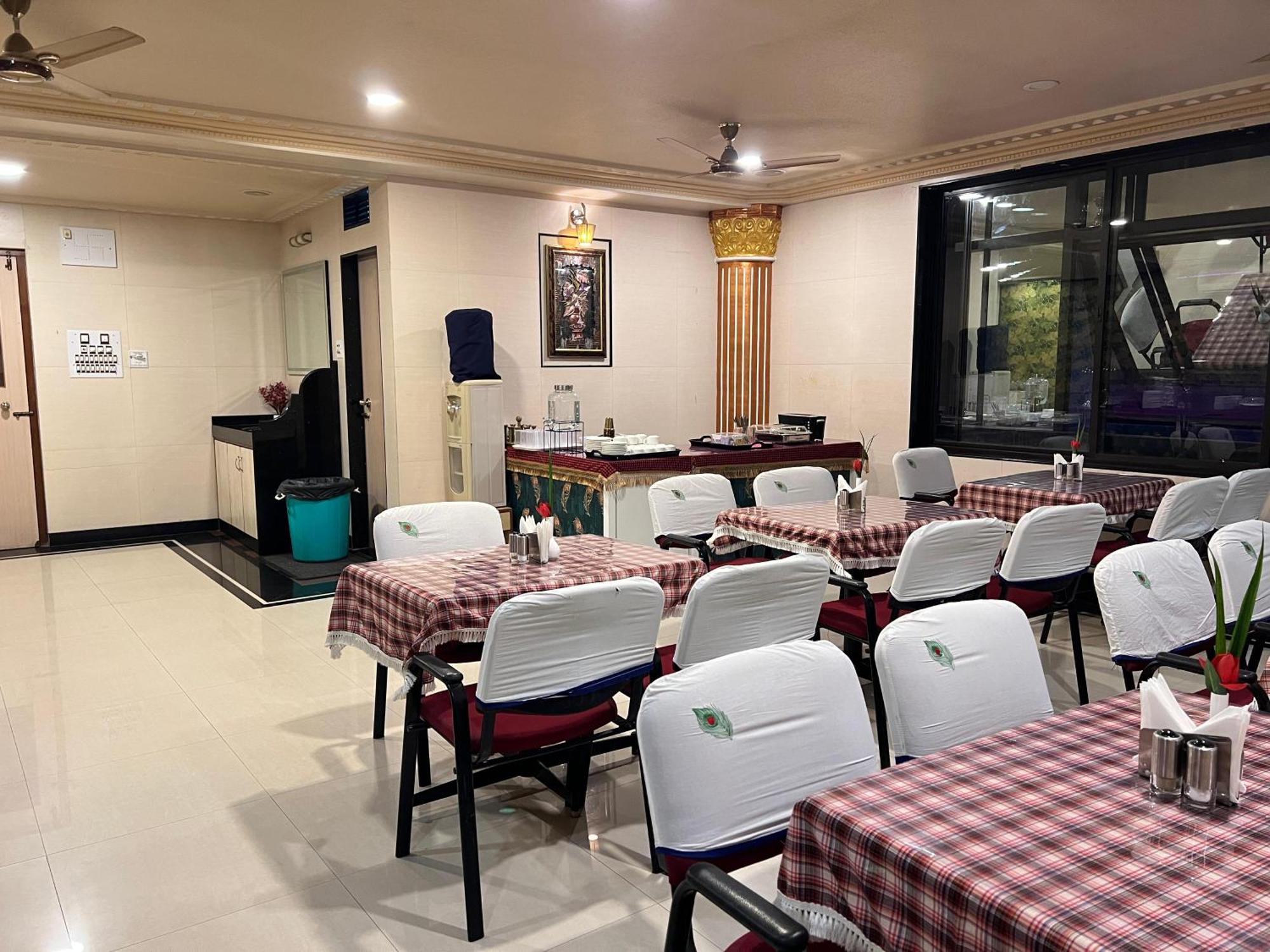 The Grand Krishna Rooms Bangalore Bagian luar foto