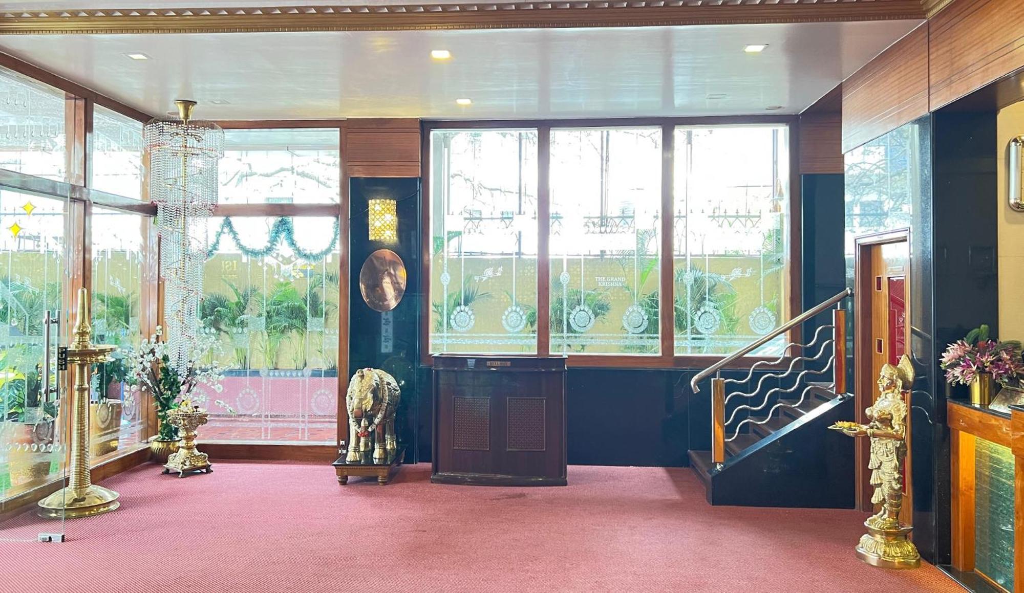 The Grand Krishna Rooms Bangalore Bagian luar foto