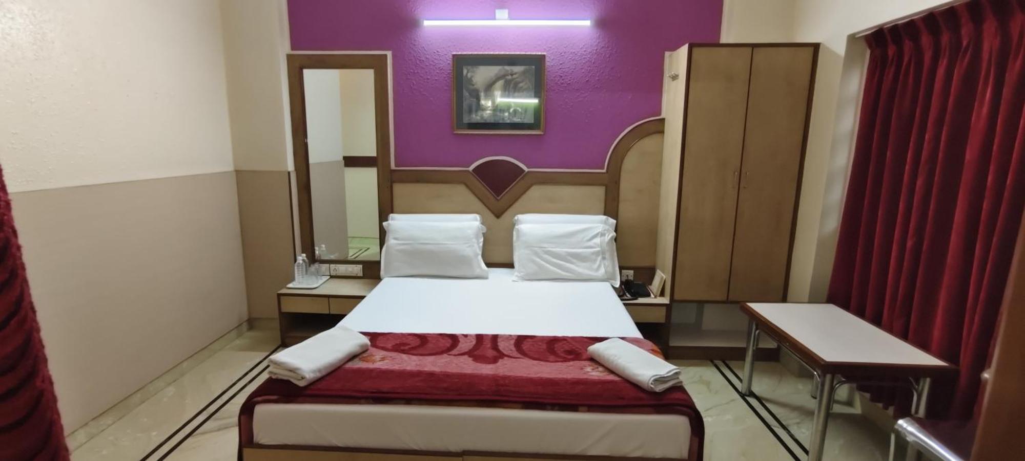 The Grand Krishna Rooms Bangalore Bagian luar foto