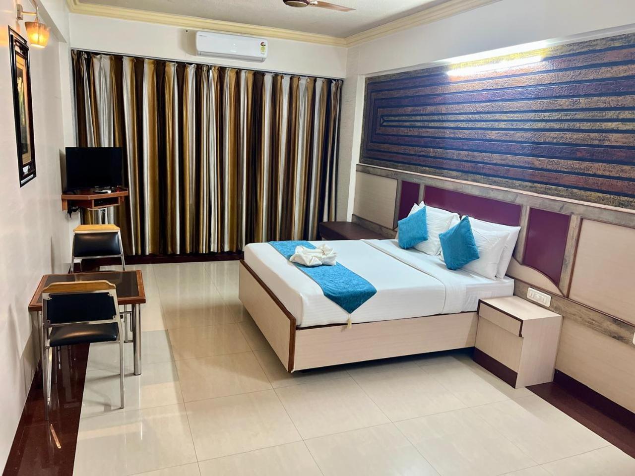 The Grand Krishna Rooms Bangalore Bagian luar foto