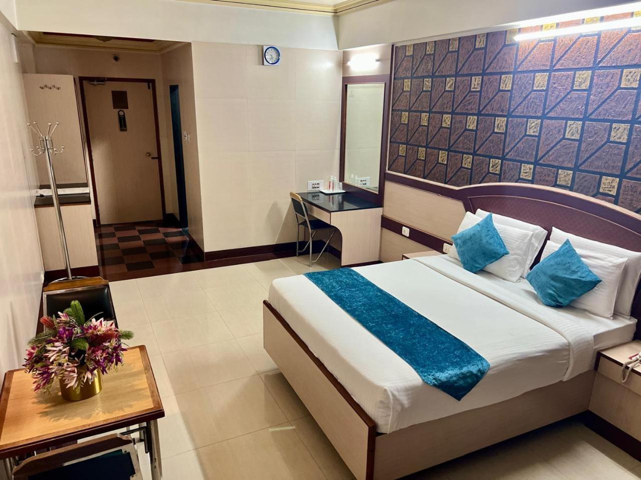 The Grand Krishna Rooms Bangalore Bagian luar foto